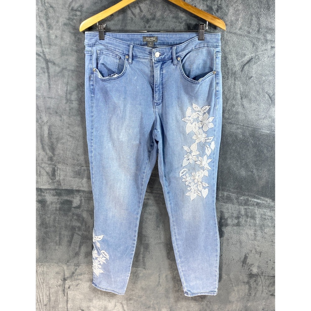 Martha Stewart Jeans Womens 14 Blue White Floral Embroidered Boho Skinny Denim